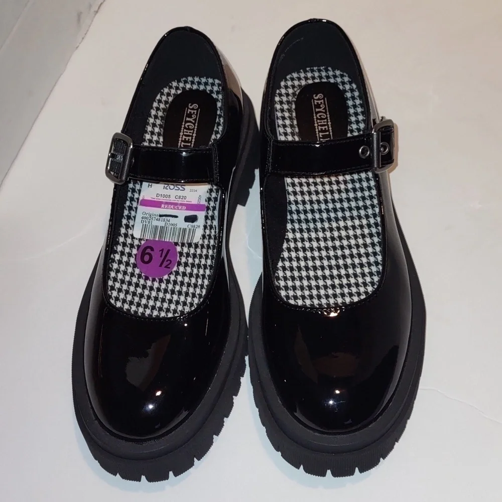 NEW Seychelles Black Faux Patent Leather Chunky Lug Sole Style name Alley Cat